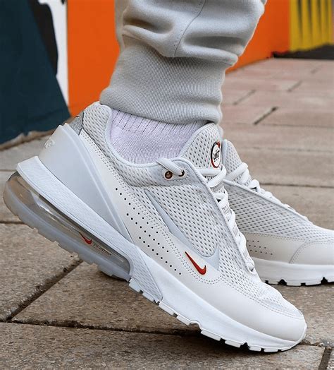 Nike Air Max pulse size